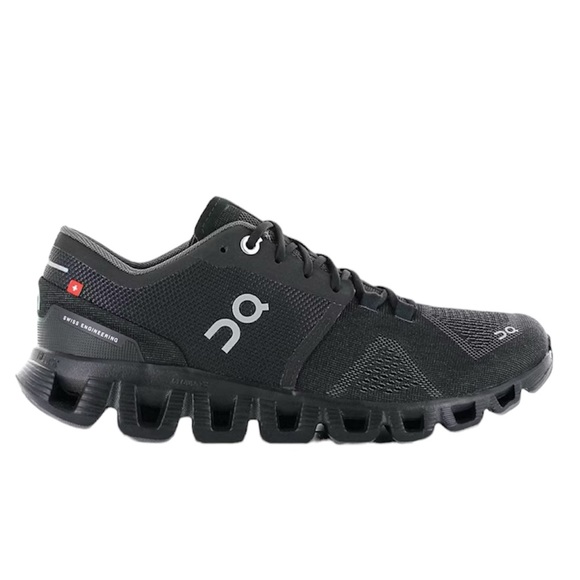 On Running Shoes - On Cloud X Womens Running Shoes Waterproof 6.5 Black / Asphalt